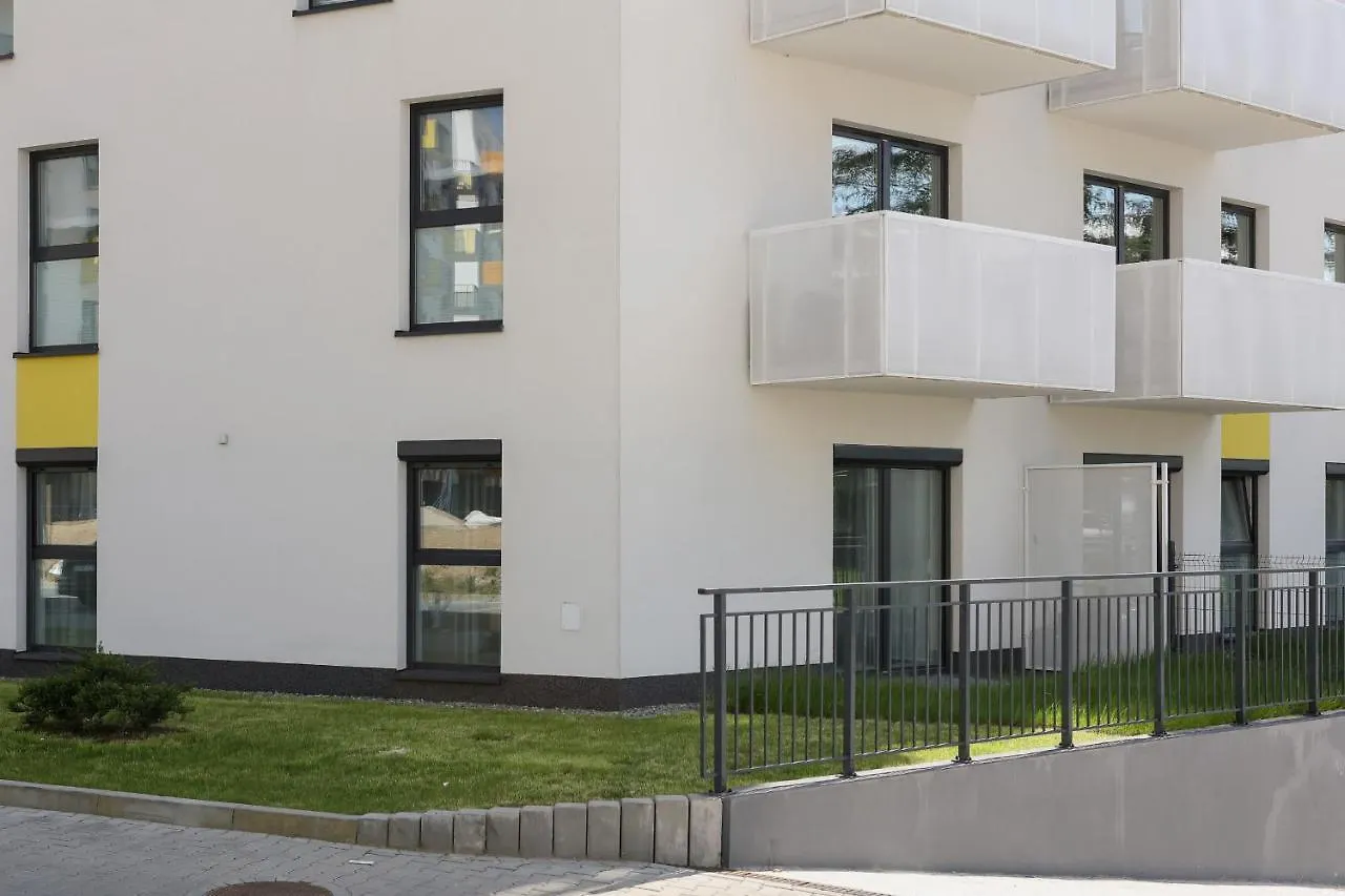 Family Apartment With Parking & Terrace By Noclegi Renters Krakow